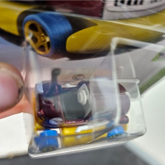 HotWheels Treasure Hunt Bump Around - Picture 4 of 5